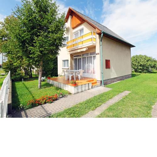Holiday Home Balaton H332