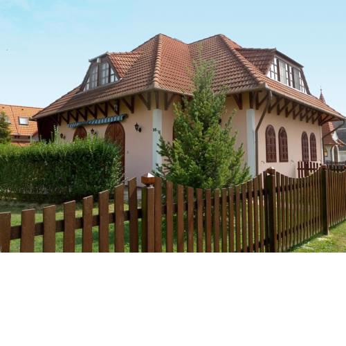 Holiday home Balatonbereny/Balaton 18099