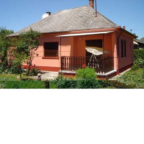 Holiday home Balatonbereny/Balaton 18102