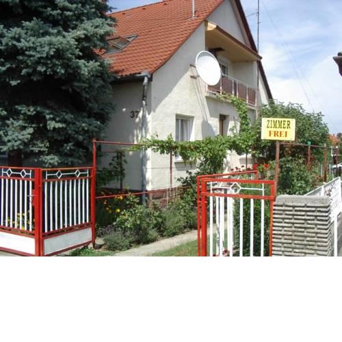 Holiday home Balatonlelle/Balaton 19174