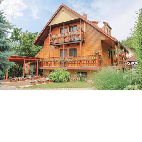 Holiday home Barackfa utca-Siofók-Szabadifürdö