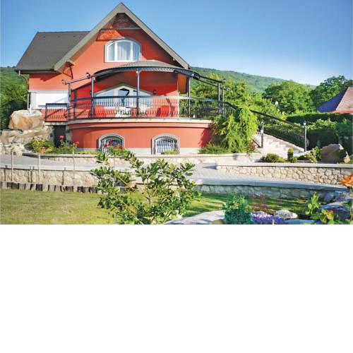 Holiday home Becehegy I-Balatongyörök