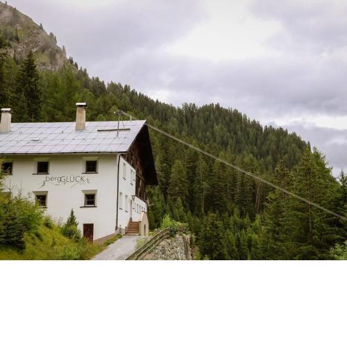 Holiday Home bergGlück by Interhome