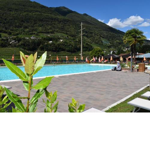 Holiday Home Bungalow Isola Premium by Interhome