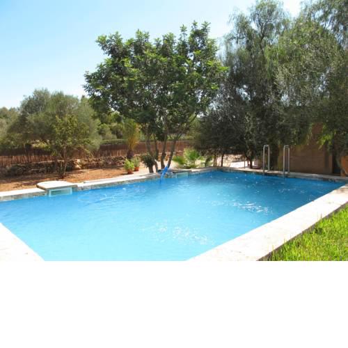 Holiday Home Casa Es Tres Pins - CMP120