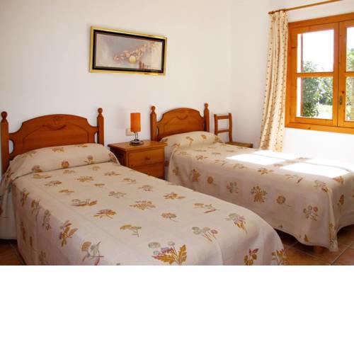 Holiday Home Casetes - FEL106