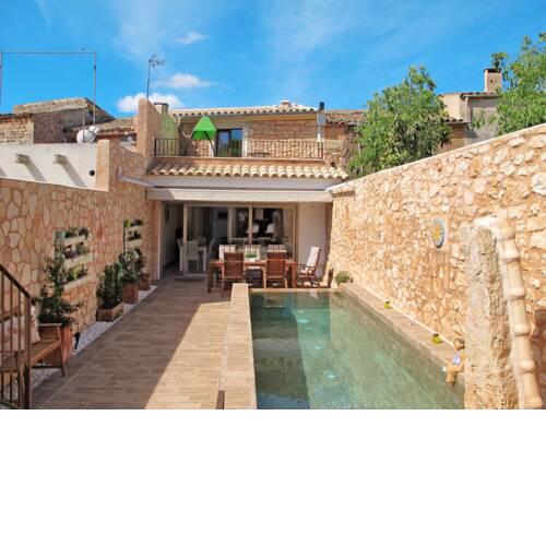 Holiday Home Cordella - SNY101