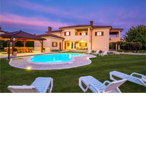 Holiday Home Drazice XI