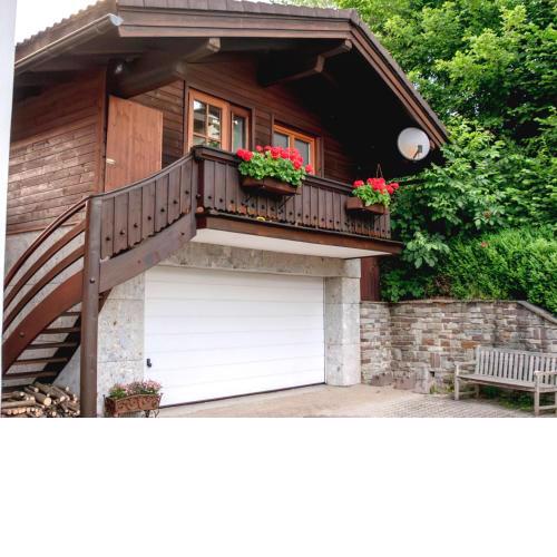 Holiday Home Erika`s Häuschen by Interhome