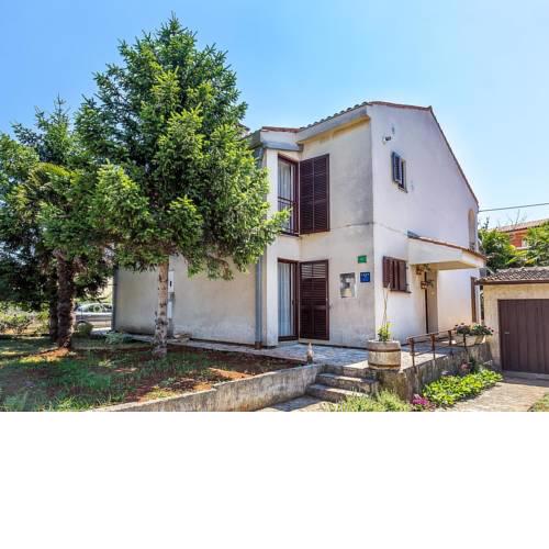 Holiday Home ERMANNA