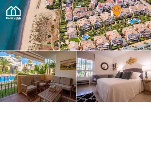 Holiday home first line beach with direct access to the pool and private garden