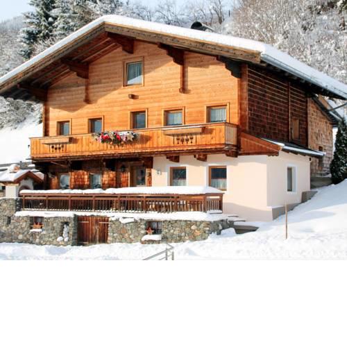 Holiday Home Haus EDT (BMG215)
