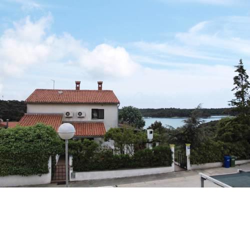 Holiday Home Haus Eva (PUL204)