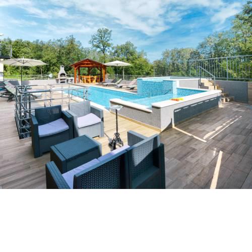 Holiday Home Haus Klarina (IPC142)