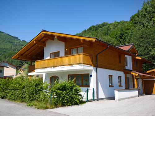 Holiday Home Haus Tuer - 5 Star