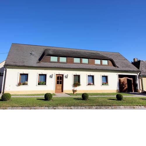 Holiday Home Haus Wagram