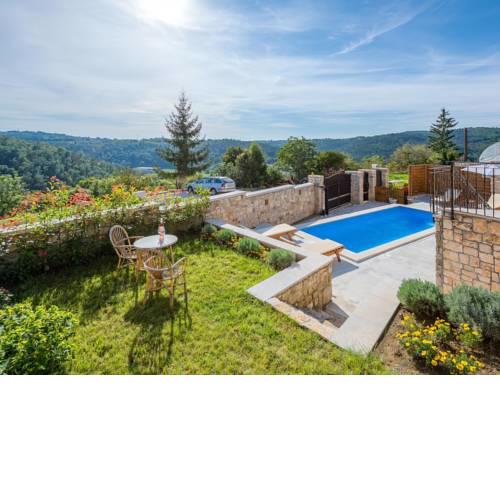 Holiday Home HOUSE NENO