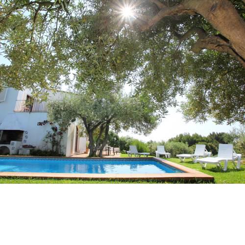 Holiday Home Illa Blanca