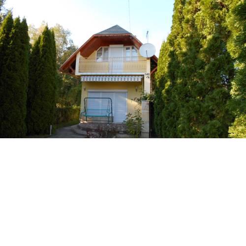Holiday home in Balatonkeresztur 37035
