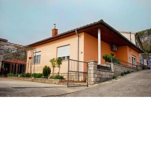 Holiday home in Bribir 15238