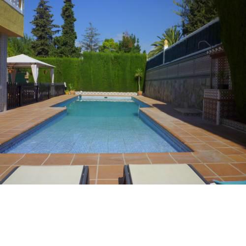 Holiday Home in El Puntal with Swimming Pool