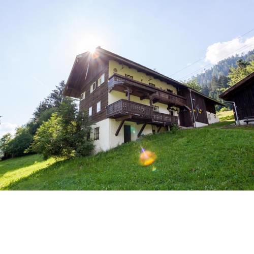 Holiday home in Mühlbach im Pinzgau 35597