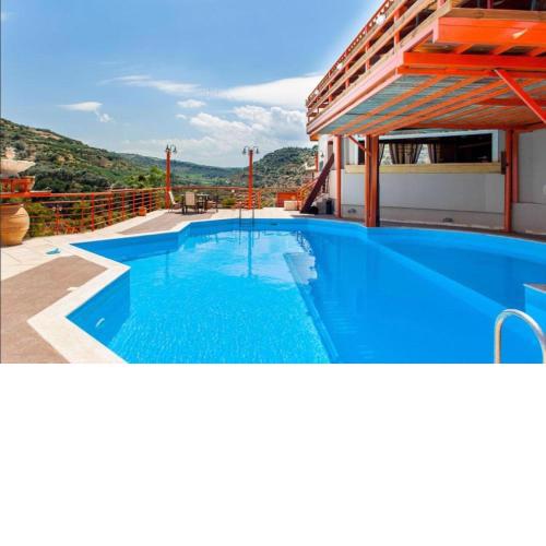 Holiday home in Tilisos with paid sauna