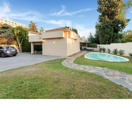 Holiday Home in Torremolinos with Saltwater Swimming Pool