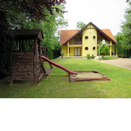 Holiday Home Jókai - SZA119