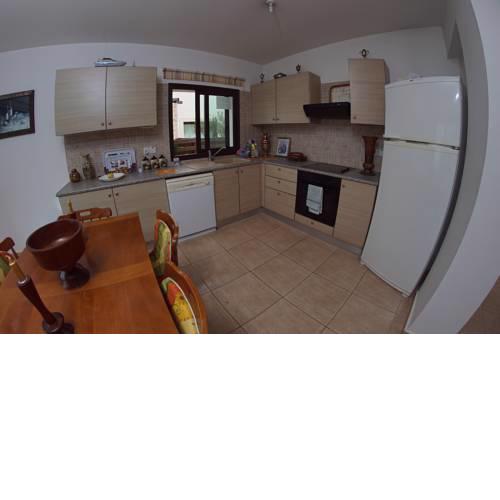 Holiday Home Kennedy Ave 200/15