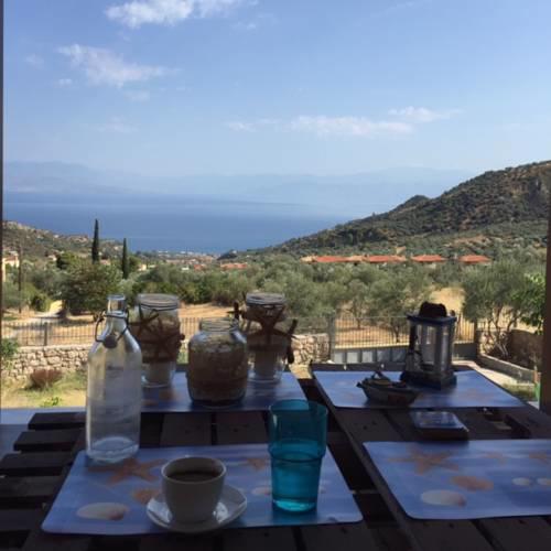Holiday home Koumarias
