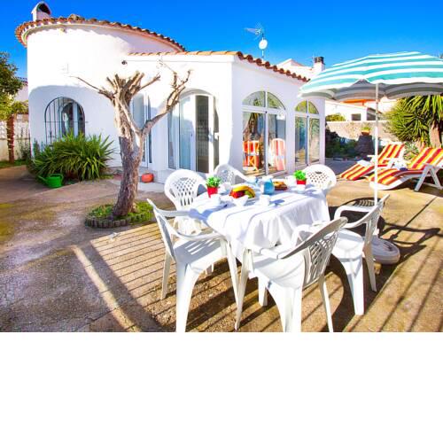 Holiday Home LA BAHIA