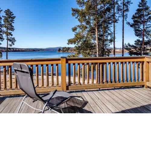 Holiday Home Lakeside Village 11 by Interhome
