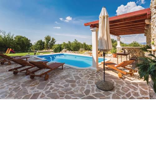 Holiday home Lovrec 24 with Outdoor Swimmingpool
