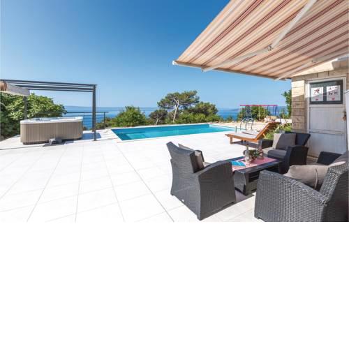 Holiday Home Makarska with Sea View 01
