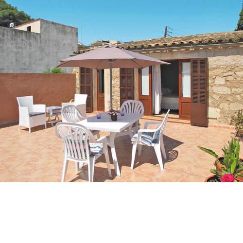 Holiday Home Maria Fumet - CDE160