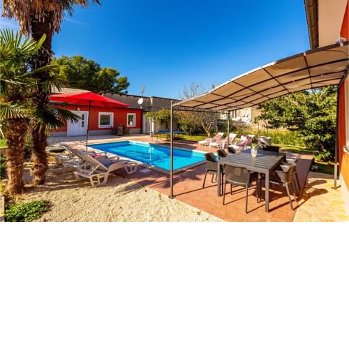 Holiday home Marsovo polje IV
