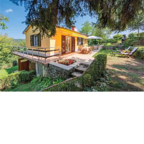 Holiday home Mecarski put with shower