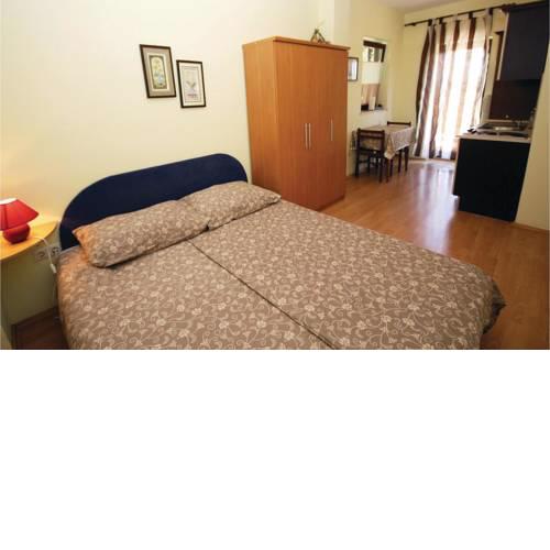 Holiday home Montiron Cr