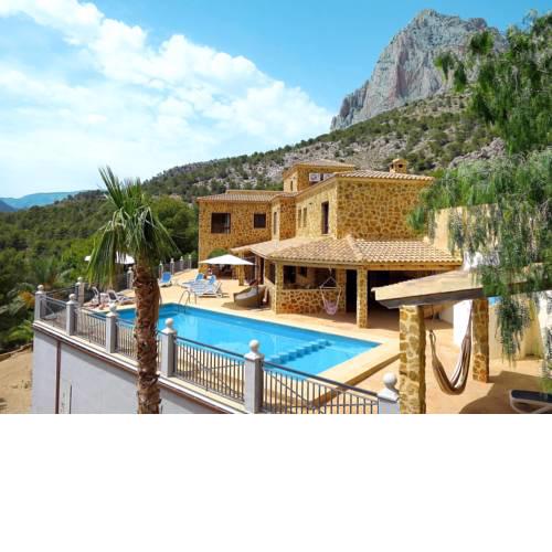 Holiday Home Mucho - VIO310