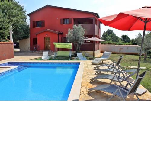 Holiday Home Pina