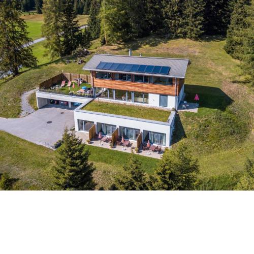 Holiday Home Raschainas Lenzerheide by Interhome