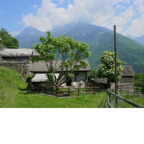 Holiday Home Rustico Casa Cleo by Interhome