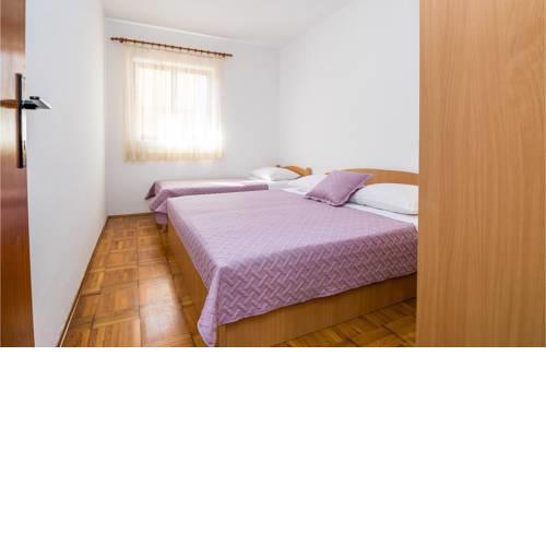 Holiday home Sabunike