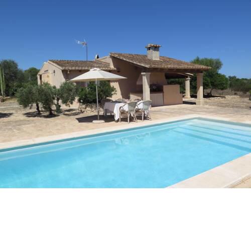 Holiday Home S'Almonia - LOM315