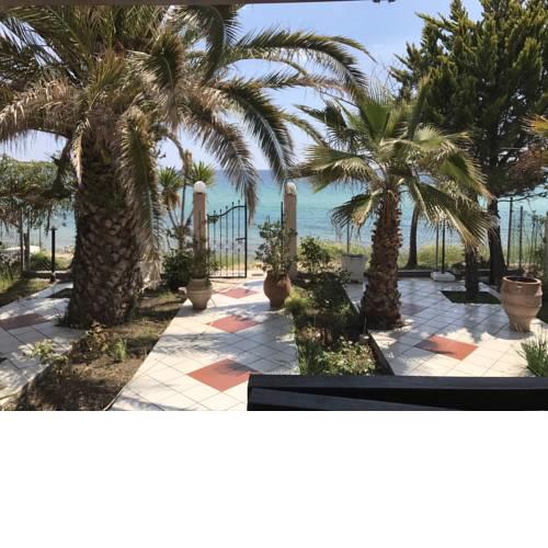 Holiday Home Sea Front