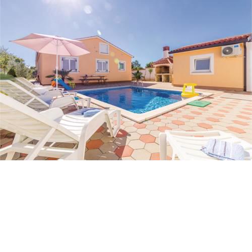 Holiday home Sisan 19