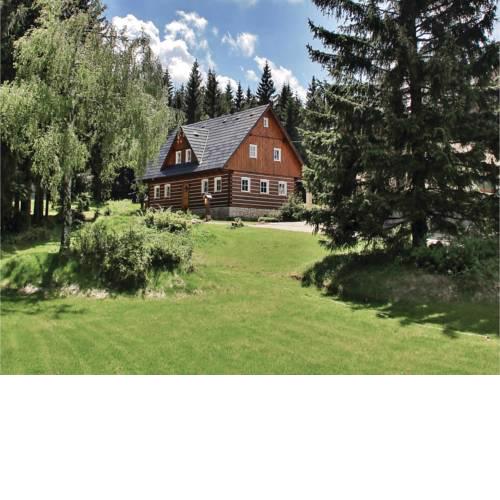 Holiday home Smrzovka IJ-760