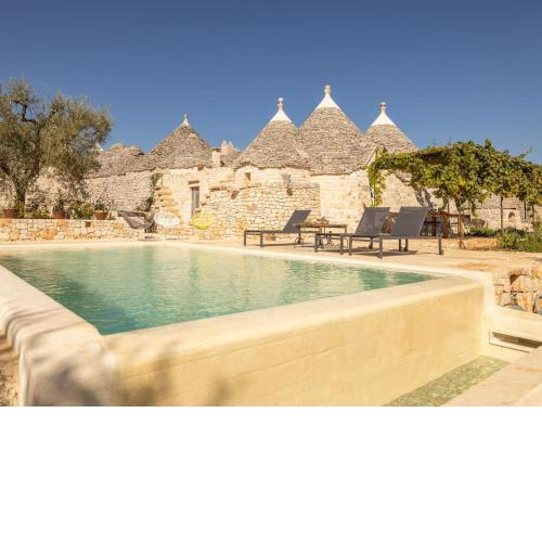 Holiday Home Trullo Pool a Sfioro by Interhome