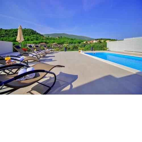 Holiday Home Vedrana